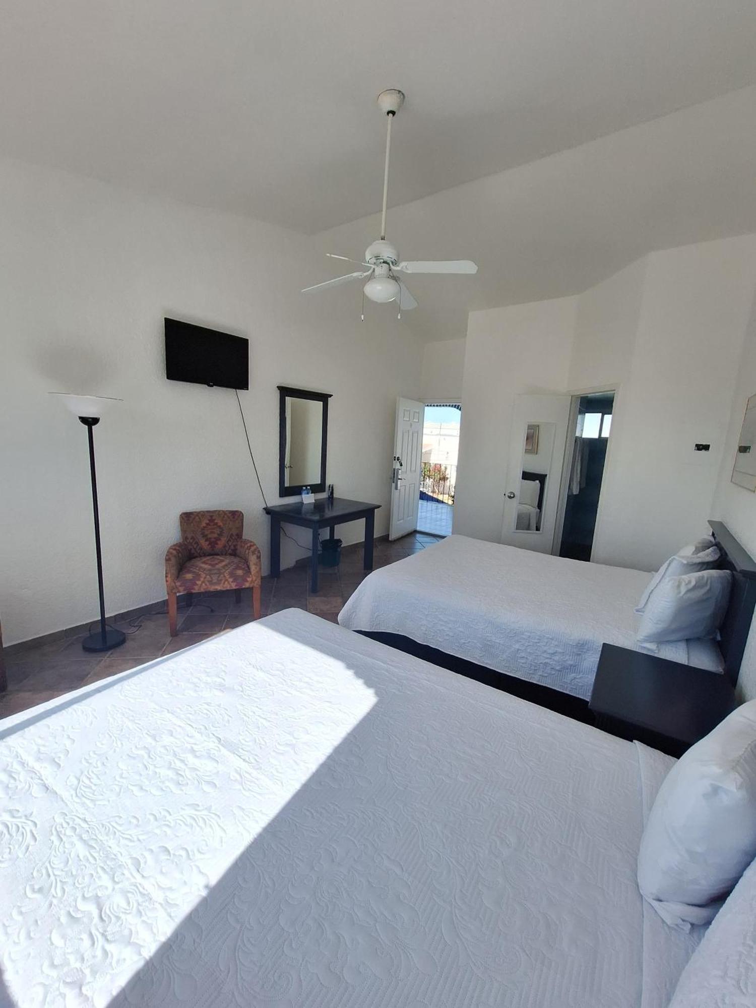Playa Inn Rocky Point 外观 照片
